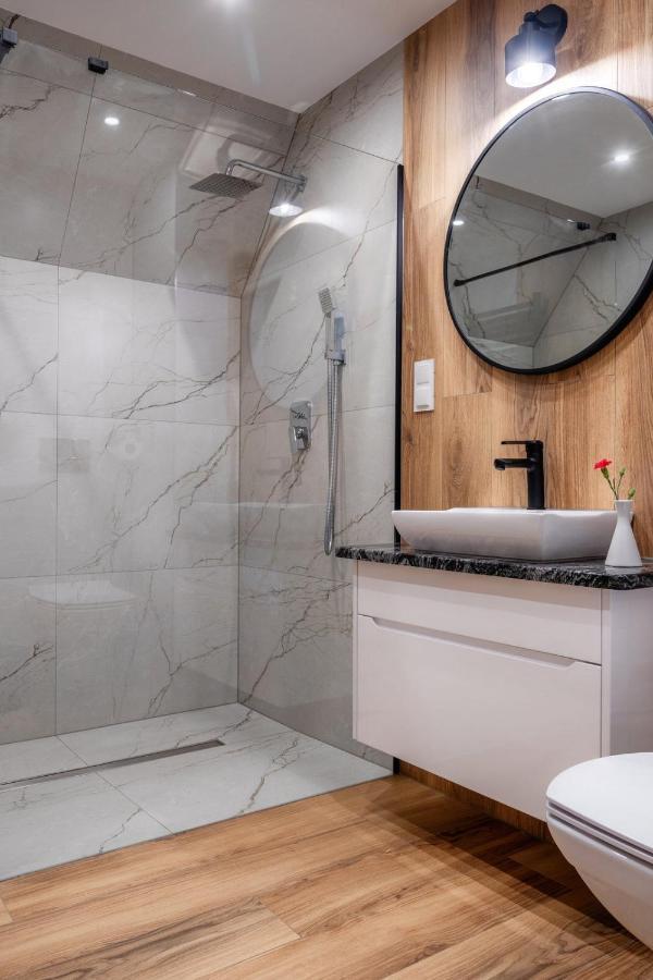 ביאלקה טטרנסקה Aparthotel Rabian-Ski Zewnetrzny Basen Oraz Jacuzzi Z Podgrzewana Woda Sala Zabaw I Dmuchaniec מראה חיצוני תמונה