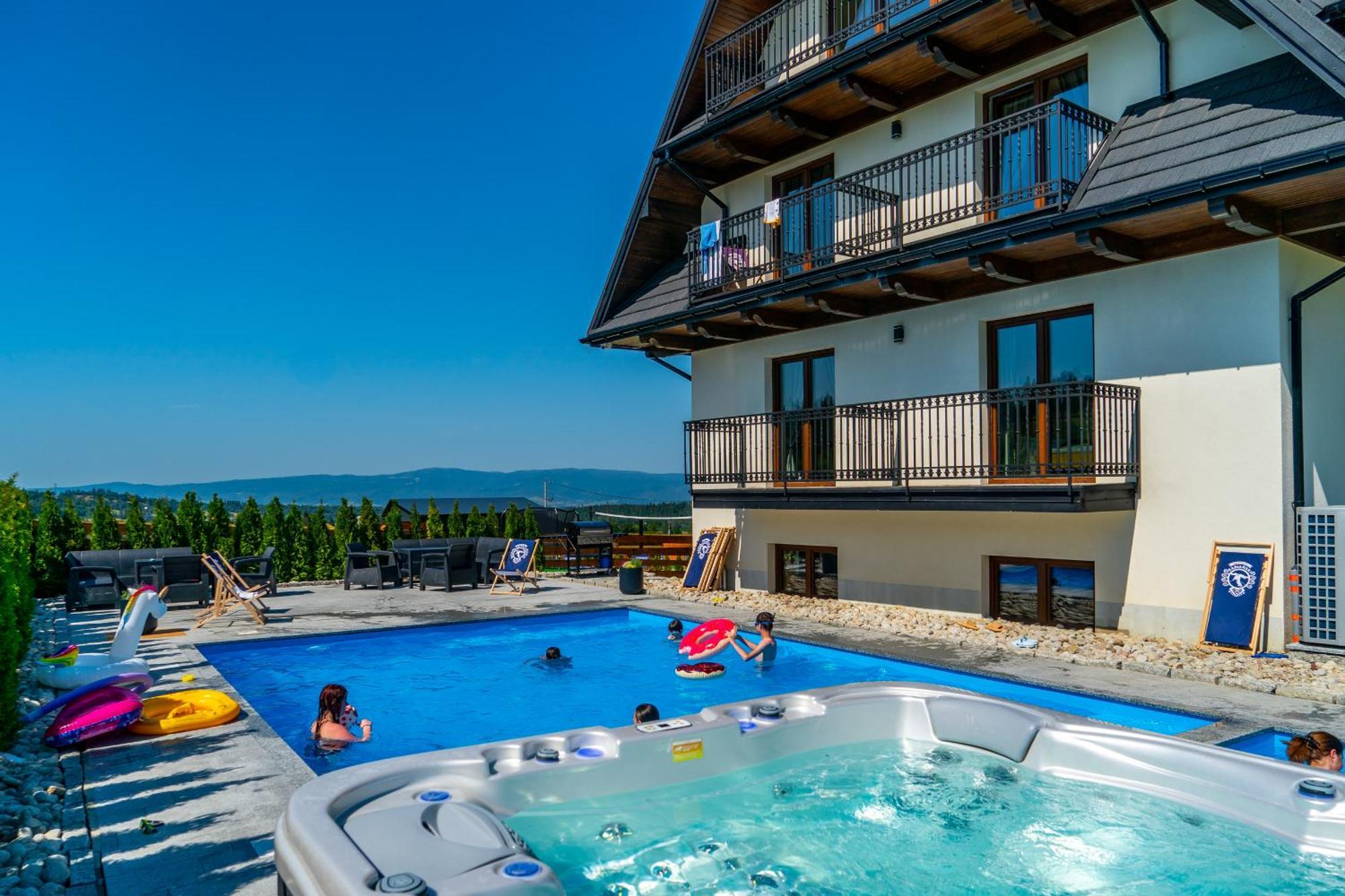 ביאלקה טטרנסקה Aparthotel Rabian-Ski Zewnetrzny Basen Oraz Jacuzzi Z Podgrzewana Woda Sala Zabaw I Dmuchaniec מראה חיצוני תמונה